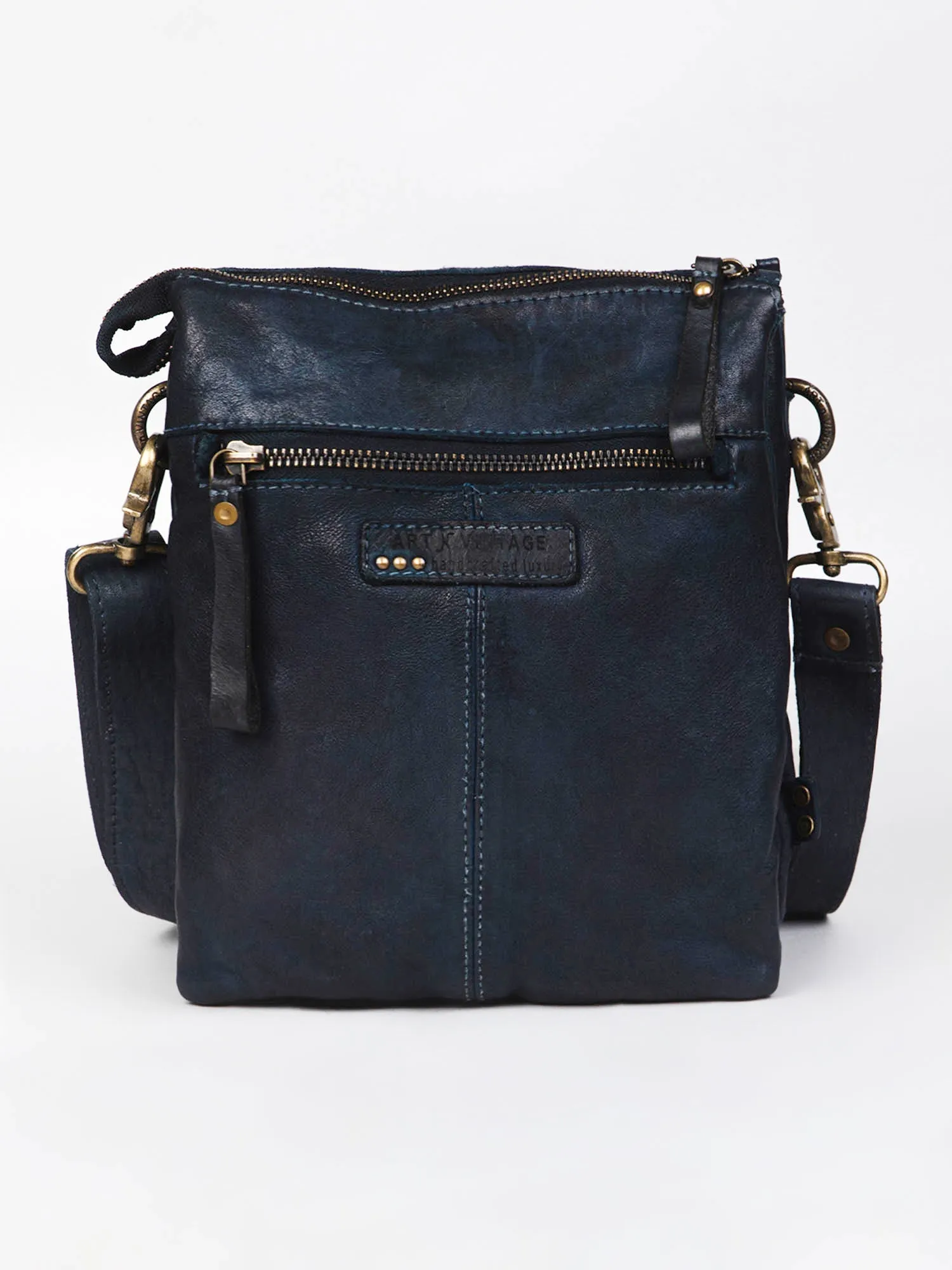 Black Washed Veg Tan Leather Multiple Compartment Crossbody