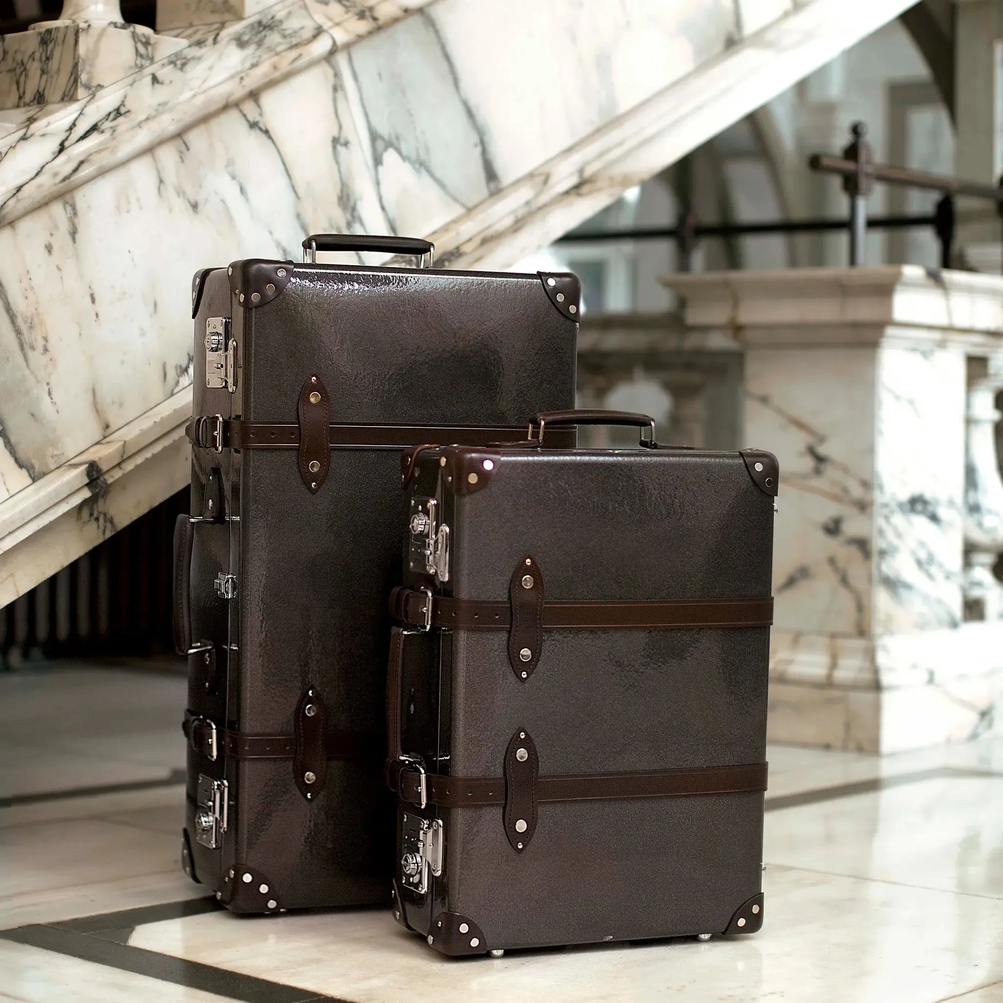 Caviar · Carry-On - 2 Wheels | Caviar/Chocolate