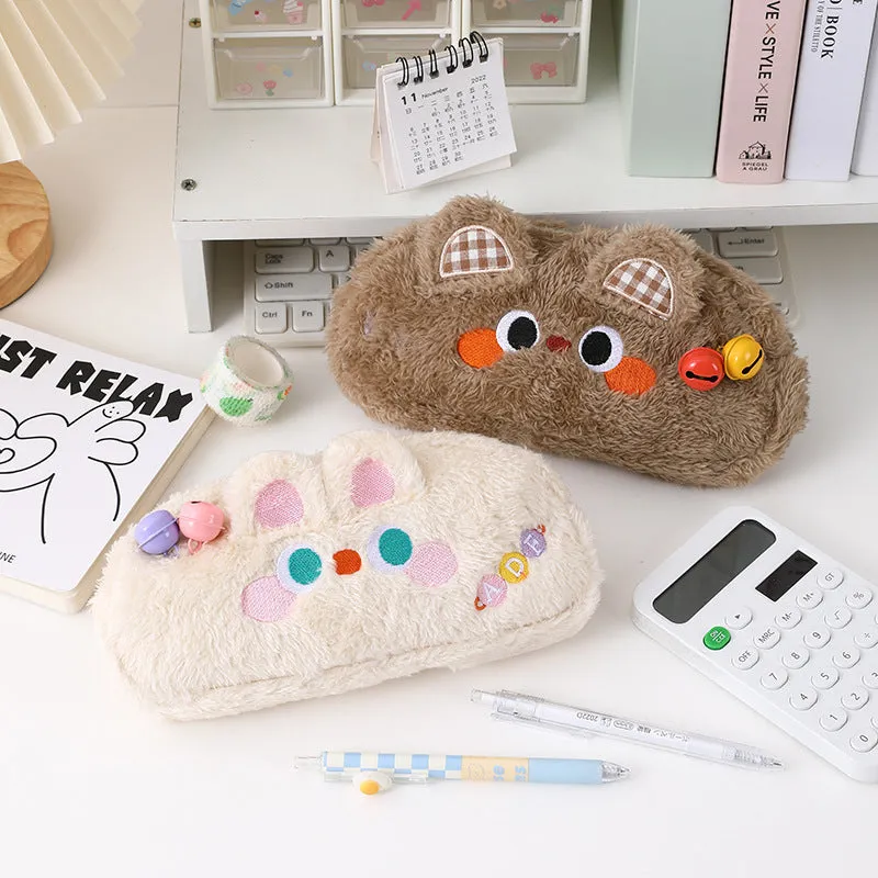 Cute bell pen bag ~ plush, good-looking, niche girl-friendly student large capacity new cartoon stationery bag