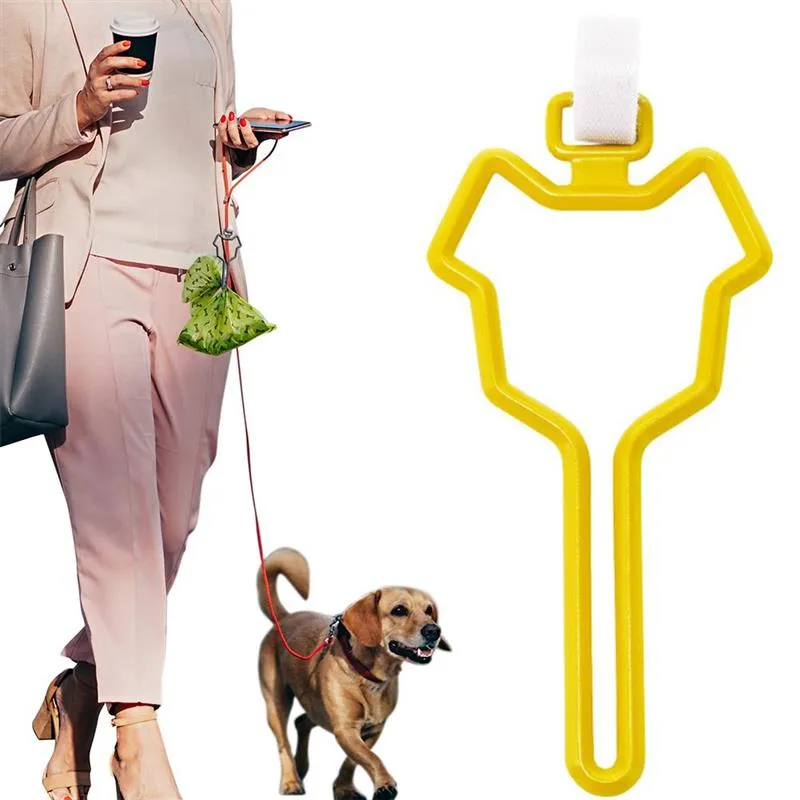 Dog Poop Bag Holder Waste Carrier Pet Supplies Sturdy Durable Dog Traction Rope Distributor Dogs Leash Dispenser Clean Tools