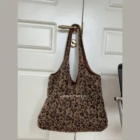 TAVIMART  -  Small Retro Leopard Pattern Corduroy One Shoulder Large Capacity Tote Lightweight Travel Double Sided Versatile Bags