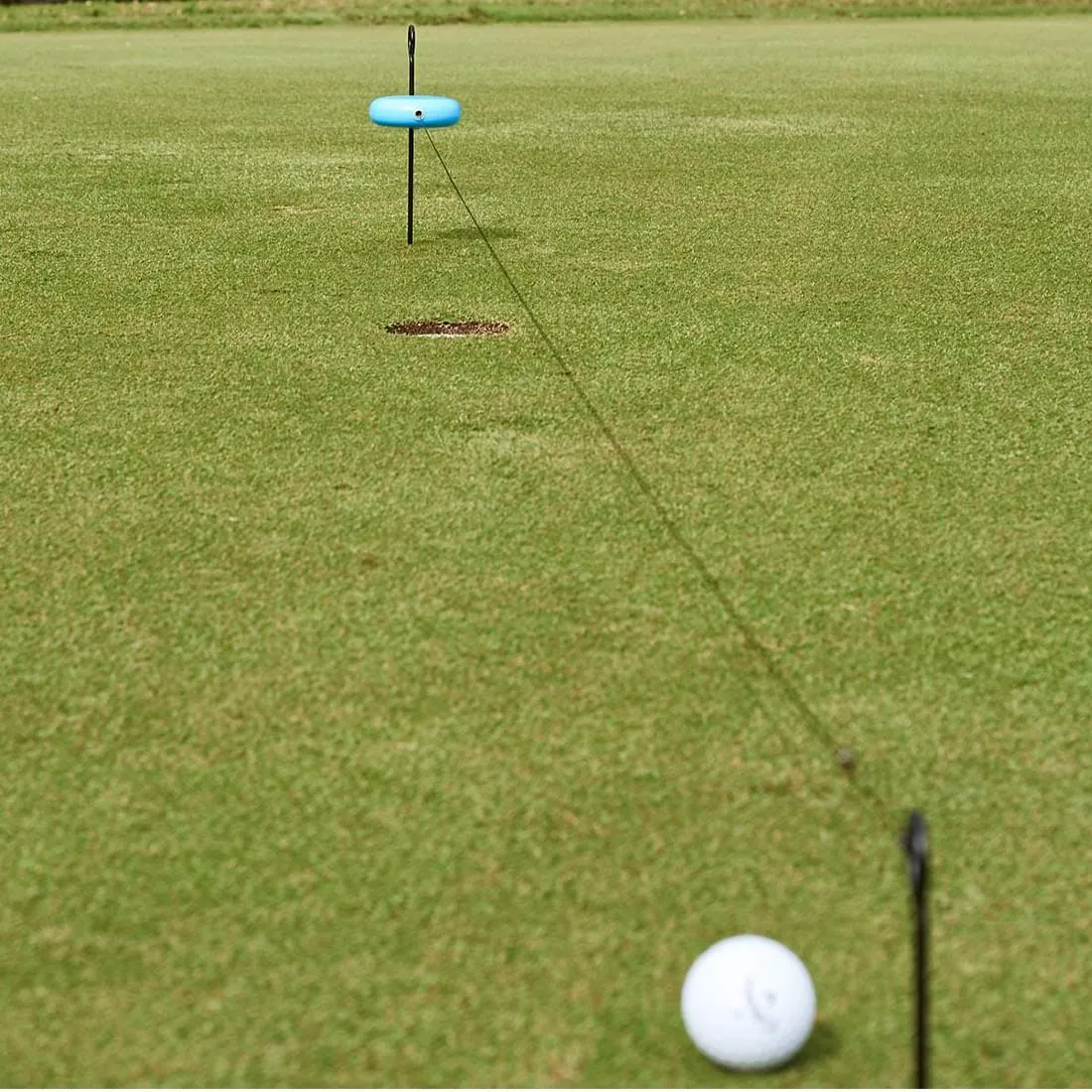 The RainDrop - Retractable Putting String