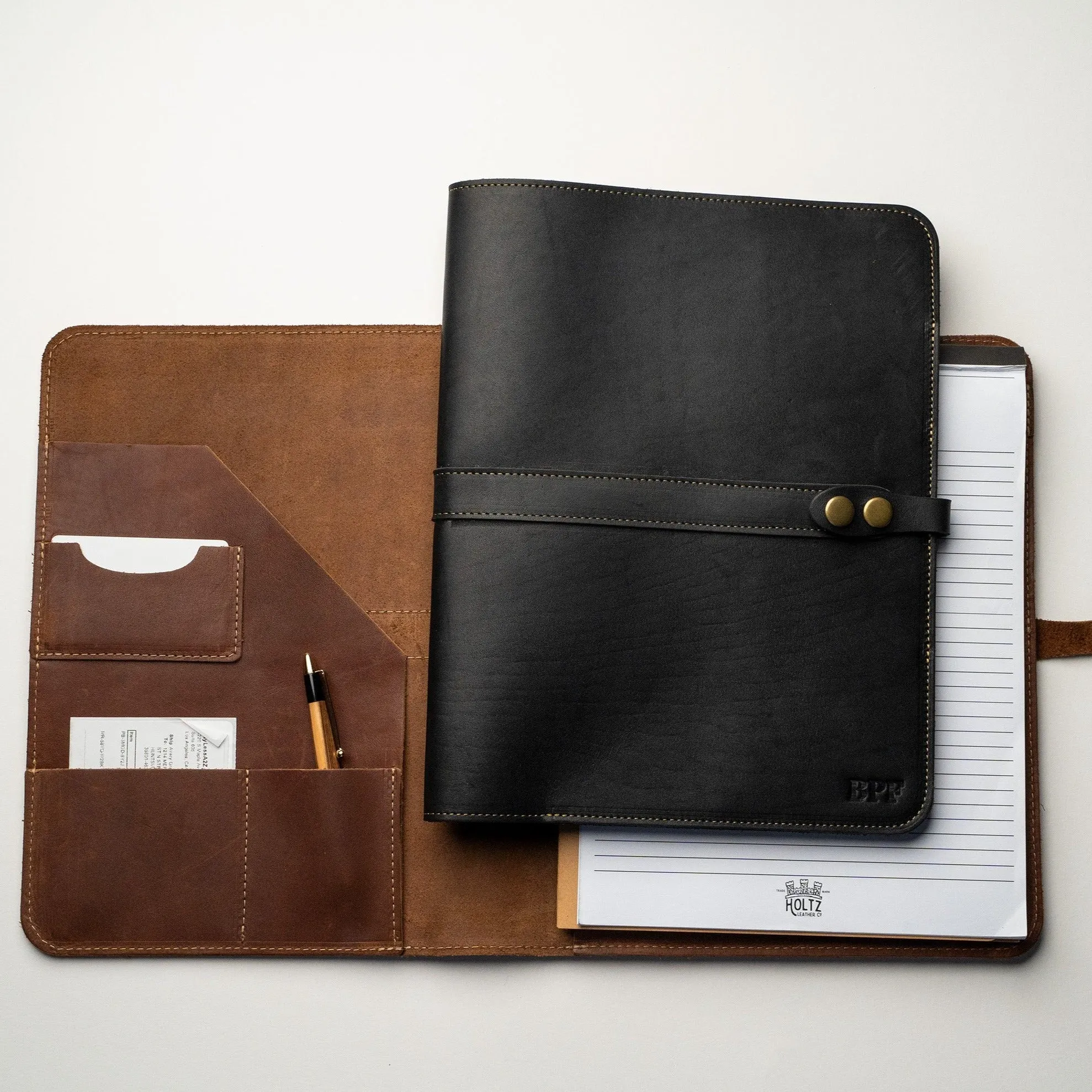 The Vanderbilt 2.0 Fine Leather Portfolio Padfolio - Fits iPad - Now with two Journals & Updated Features