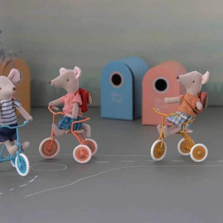 Tricycle Mouse, Big Sister with Bag