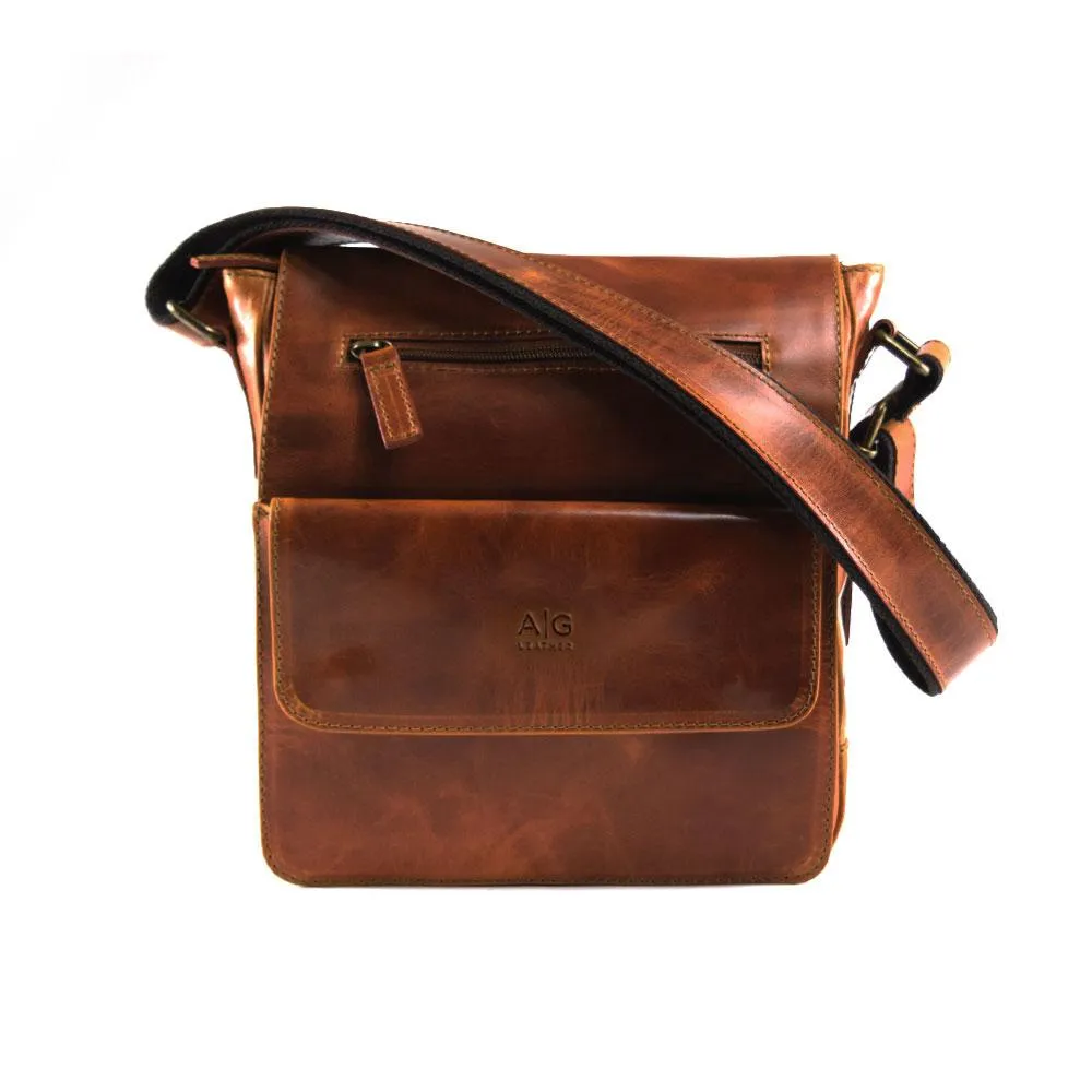 Urban Messenger Bag in Cognac Leather - Cncled carry