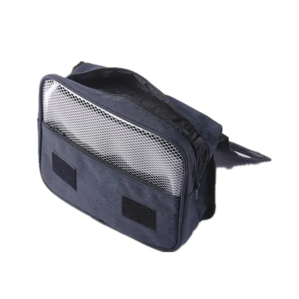 [Y.E.S] Discovery Adventures Hanging Toiletry Bag